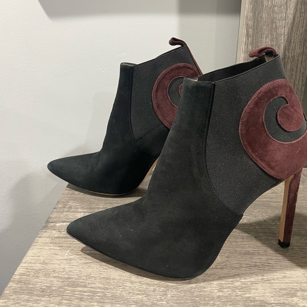 Italian Ankle Boots! NEW! - Picture 4 of 7